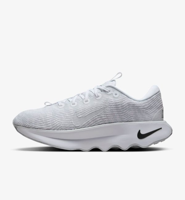 NIKE_MOTIVA.jpg
